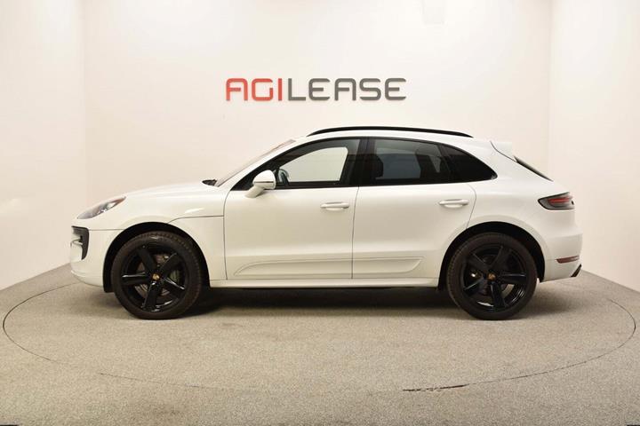 Hvid Porsche Macan S fra 2019