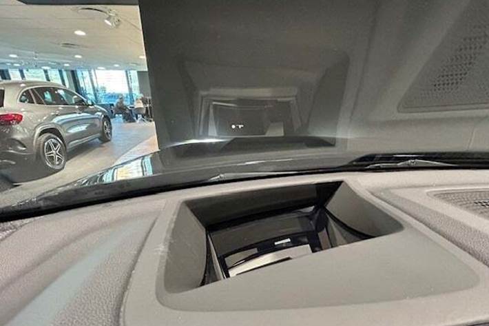 Sort BMW X5 fra 2021