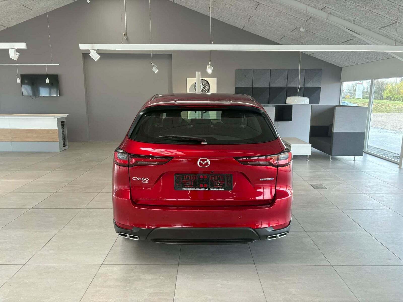 Rød Mazda CX-60 fra 2022