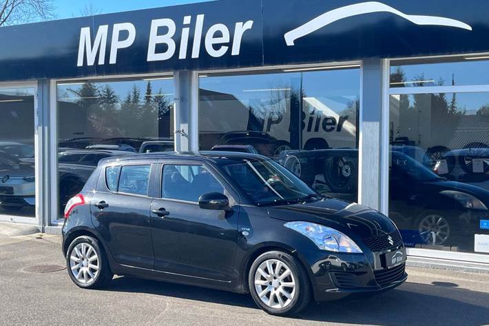 Sort Suzuki Swift fra 2012