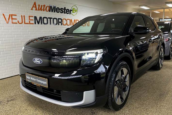 Sort Ford Explorer fra 2024