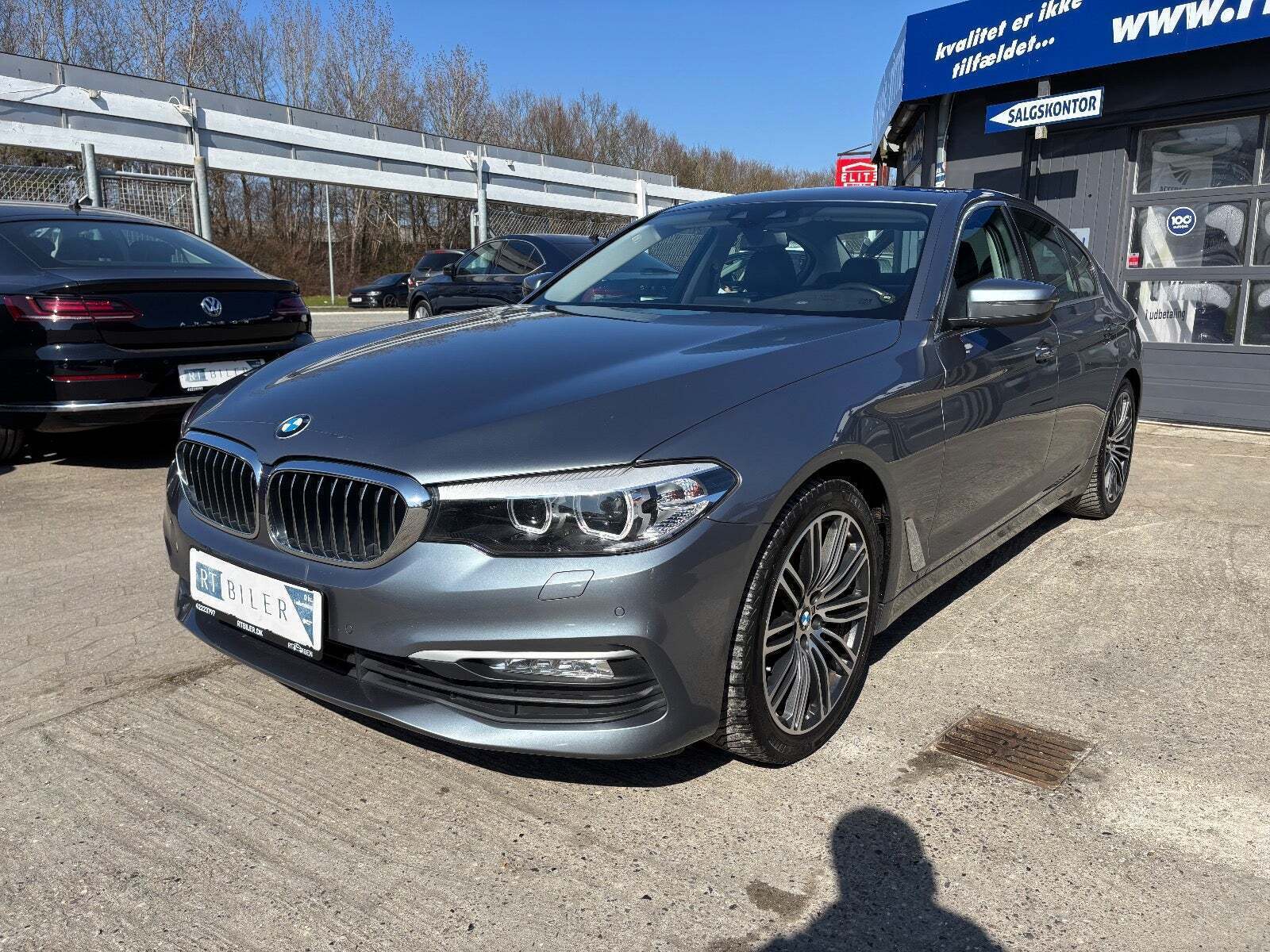 Hvid BMW 520d fra 2018