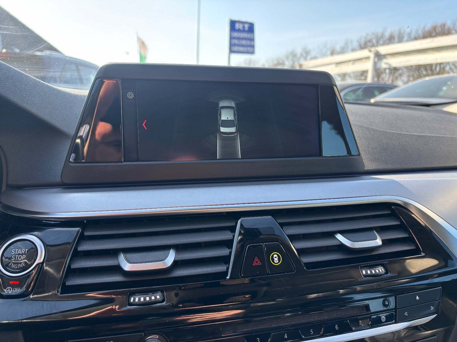 Hvid BMW 520d fra 2018