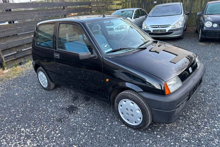 Sort Fiat Cinquecento fra 1998