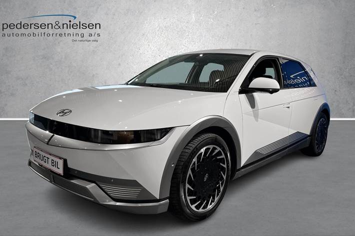 Hvid Hyundai Ioniq 5 fra 2021 set udefra