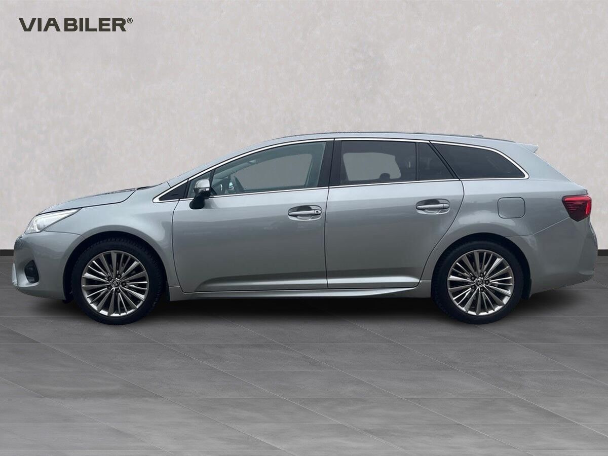 Toyota Avensis 1,8 Touring Sports VVT-I T2 Premium Multidrive S 147HK Stc 6g Aut.