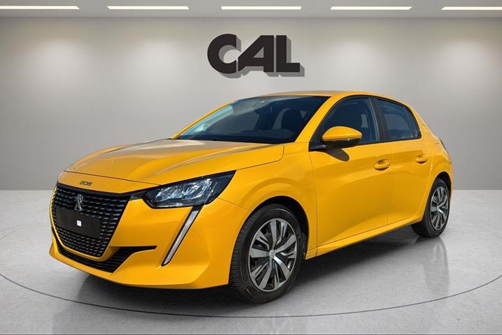 Gul Peugeot 208 fra 2020 set udefra