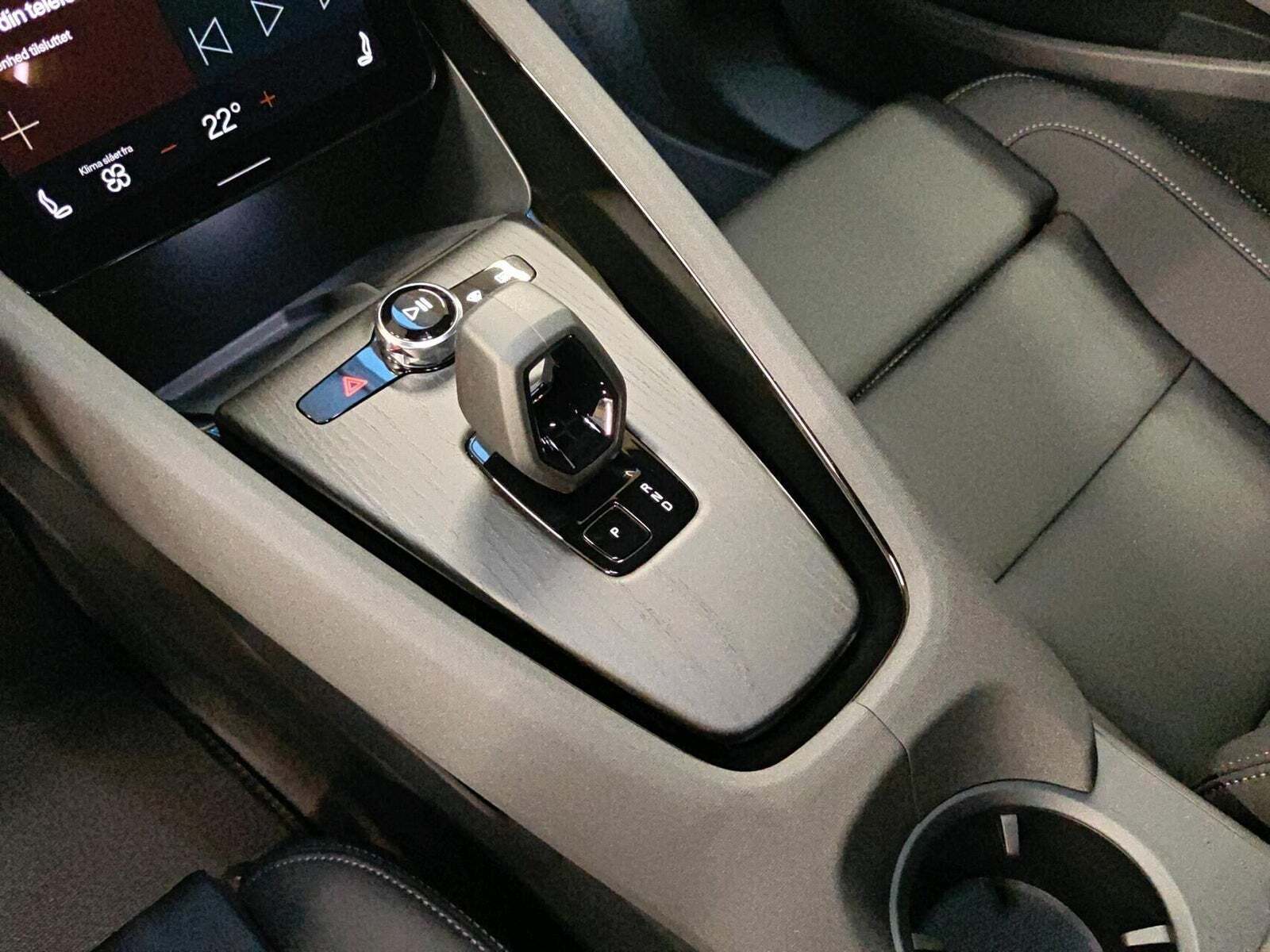 Sort Polestar 2 fra 2026