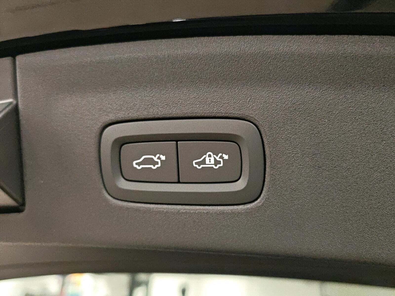 Sort Polestar 2 fra 2026