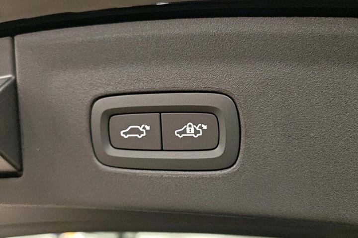 Sort Polestar 2 fra 2026