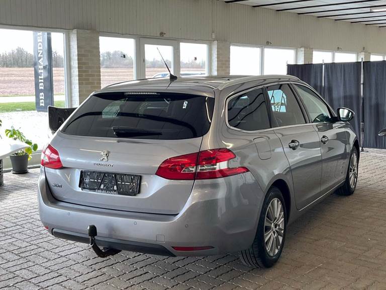 Peugeot 308 1,6 BlueHDi 120 Allure Sky SW