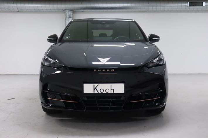 Grå Cupra Tavascan fra 2025