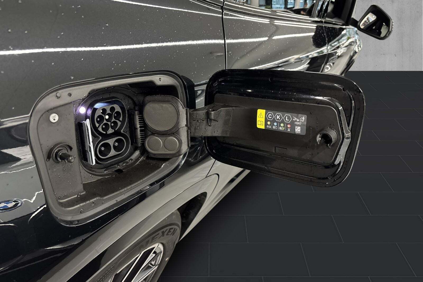 Sort BMW iX1 fra 2026