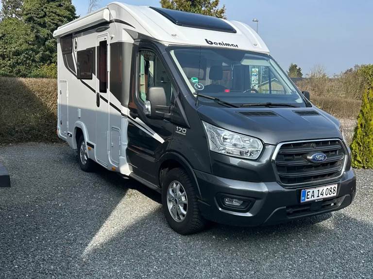 Ford E-Transit Custom Kombi 320 L1 2,0 LA