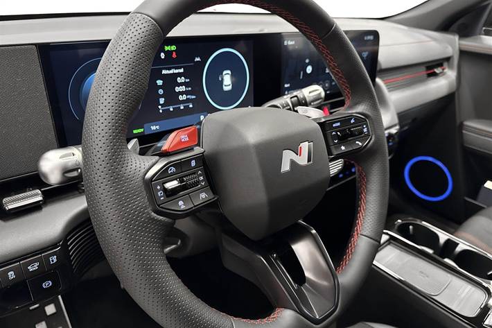 Grå Hyundai Ioniq 5 fra 2026