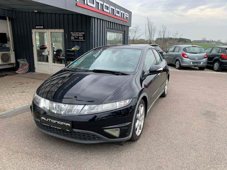 Honda Civic 1,8 Sport