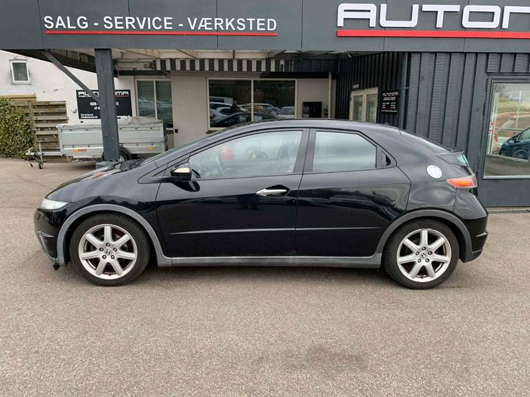 Honda Civic 1,8 Sport