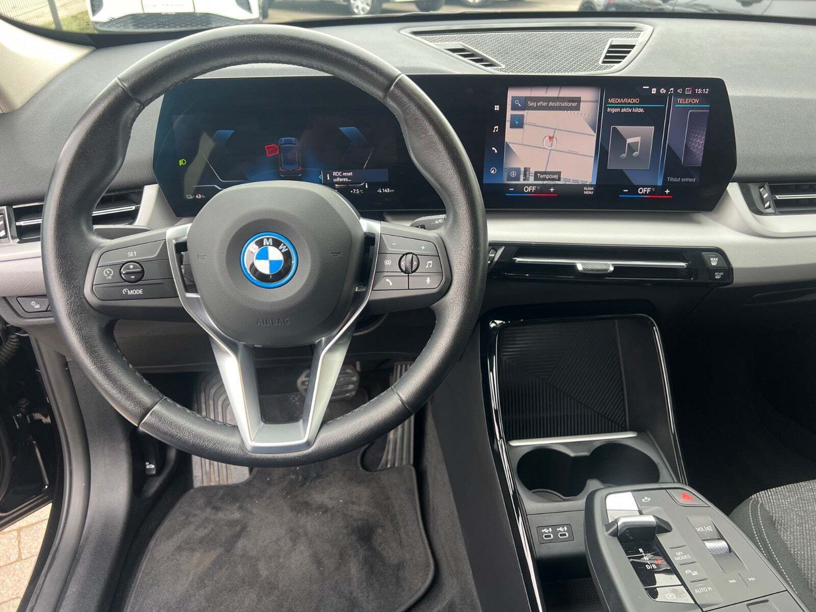 Sort BMW iX1 fra 2023
