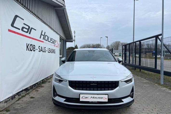 Hvid Polestar 2 fra 2023