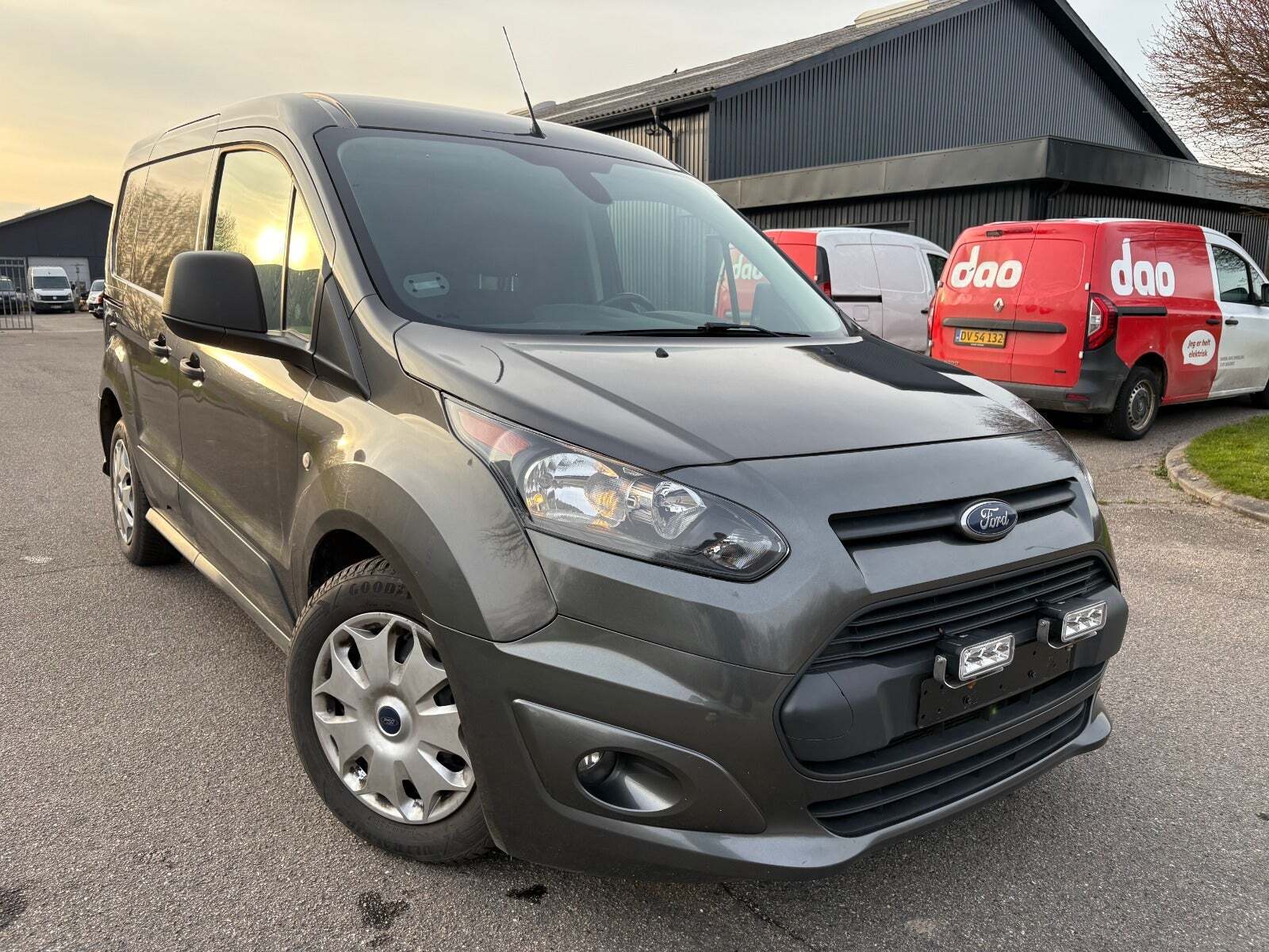 Ford Transit Connect 1,5 TDCi 120 Trend aut. kort