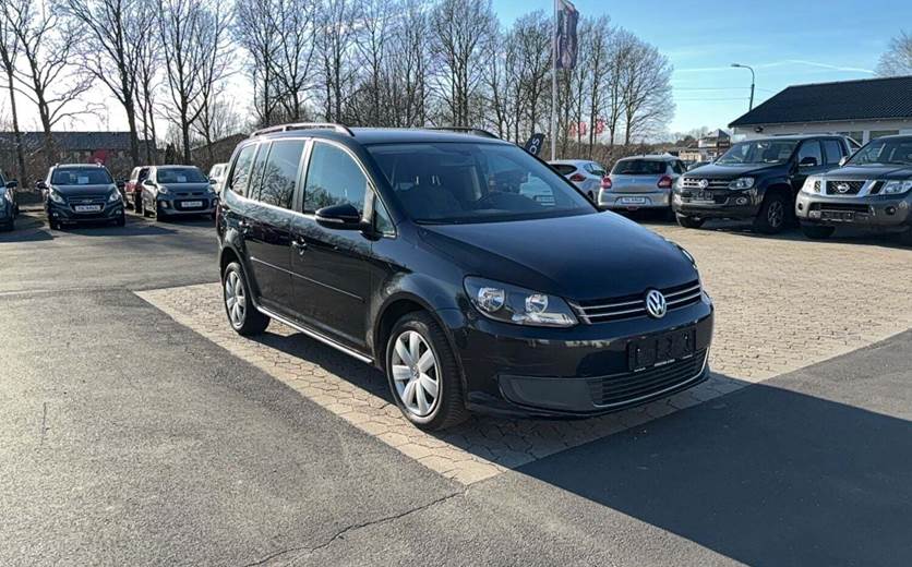 VW Touran 1,6 TDi 105 Comfortline DSG BM Van