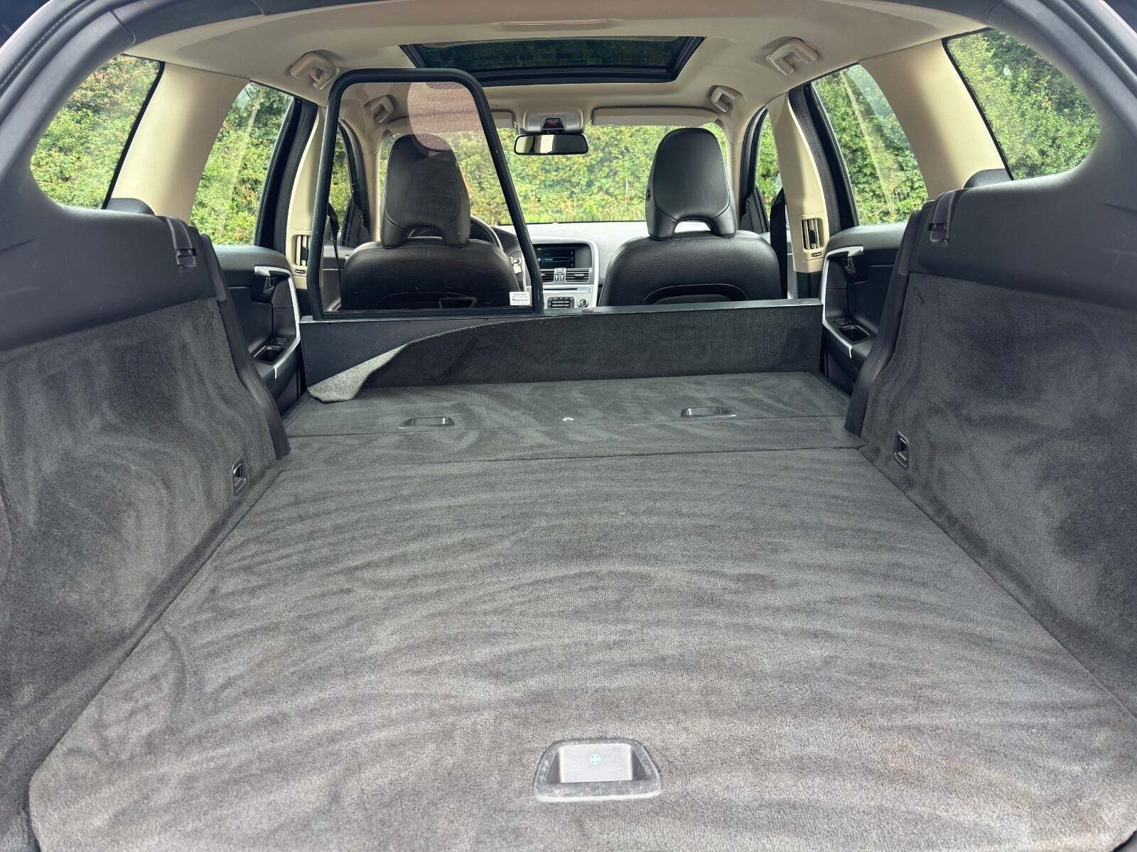 Sort Volvo XC60 fra 2011