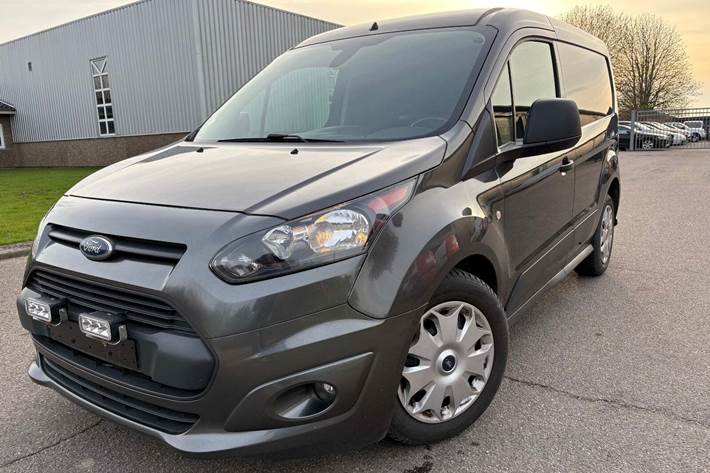 Sort Ford Transit Connect fra 2018