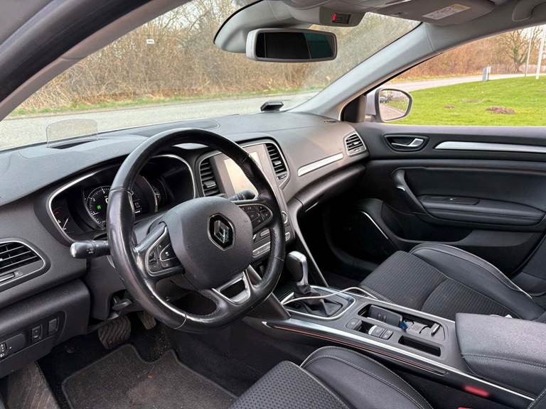 Renault Megane IV 1,5 dCi 115 Limited Sport Tourer EDC Van