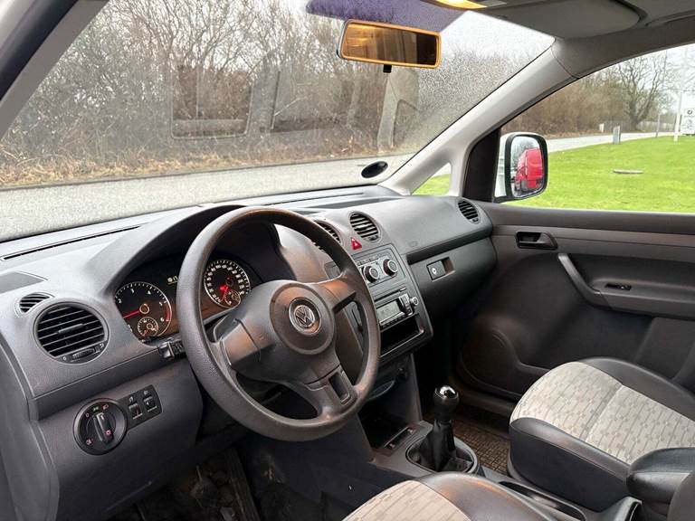 VW Caddy 1,6 TDi 102 BMT Van