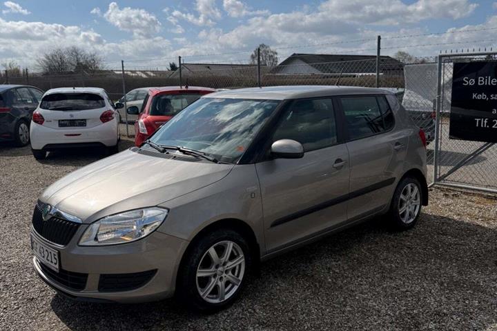 undefined Skoda Fabia fra 2011 set udefra