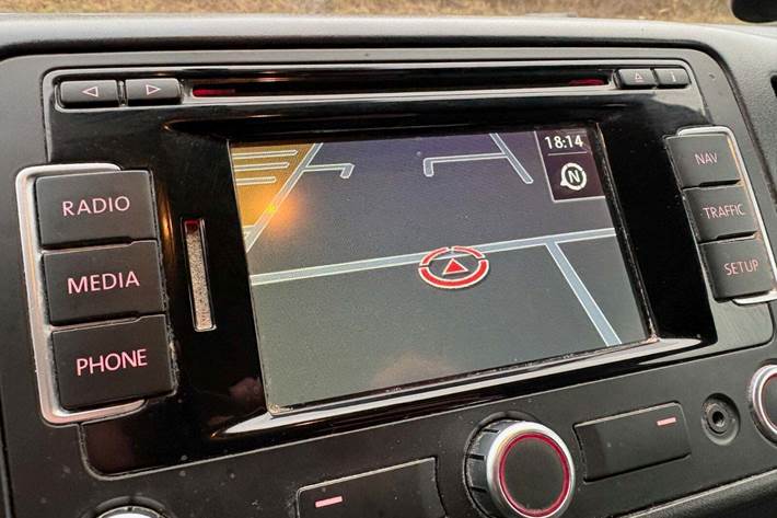 Sort VW Transporter fra 2015