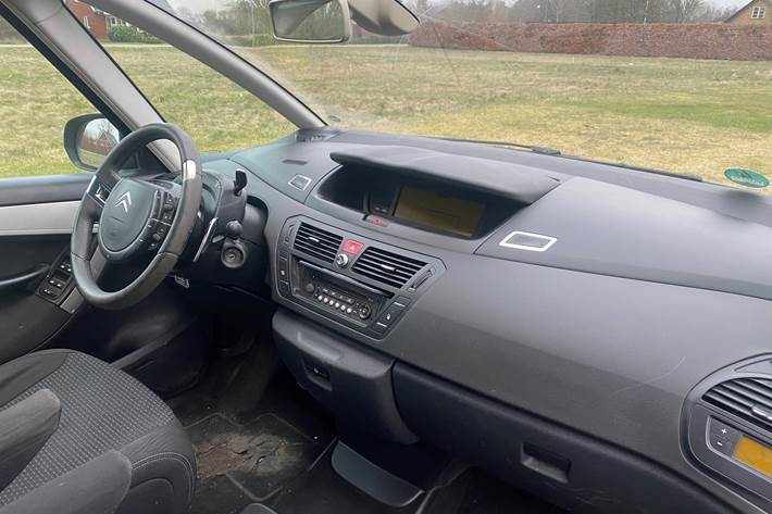 Blå Citroën C 4 fra 2010