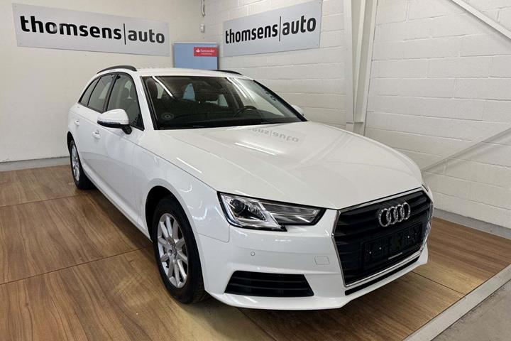 Hvid Audi A4 fra 2018 set udefra