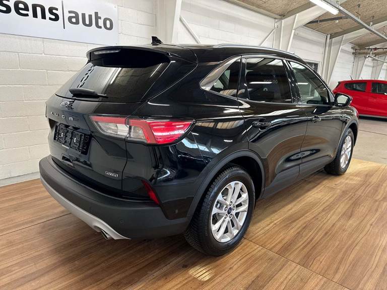 Ford Kuga 2,5 HEV Titanium X CVT