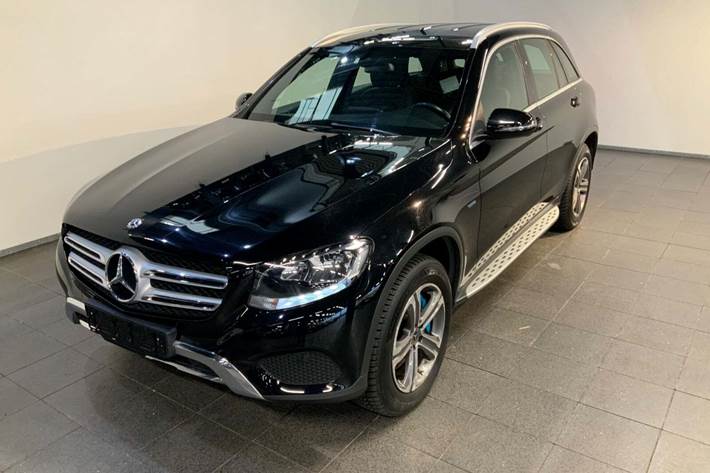 Sort Mercedes GLC350 e fra 2018