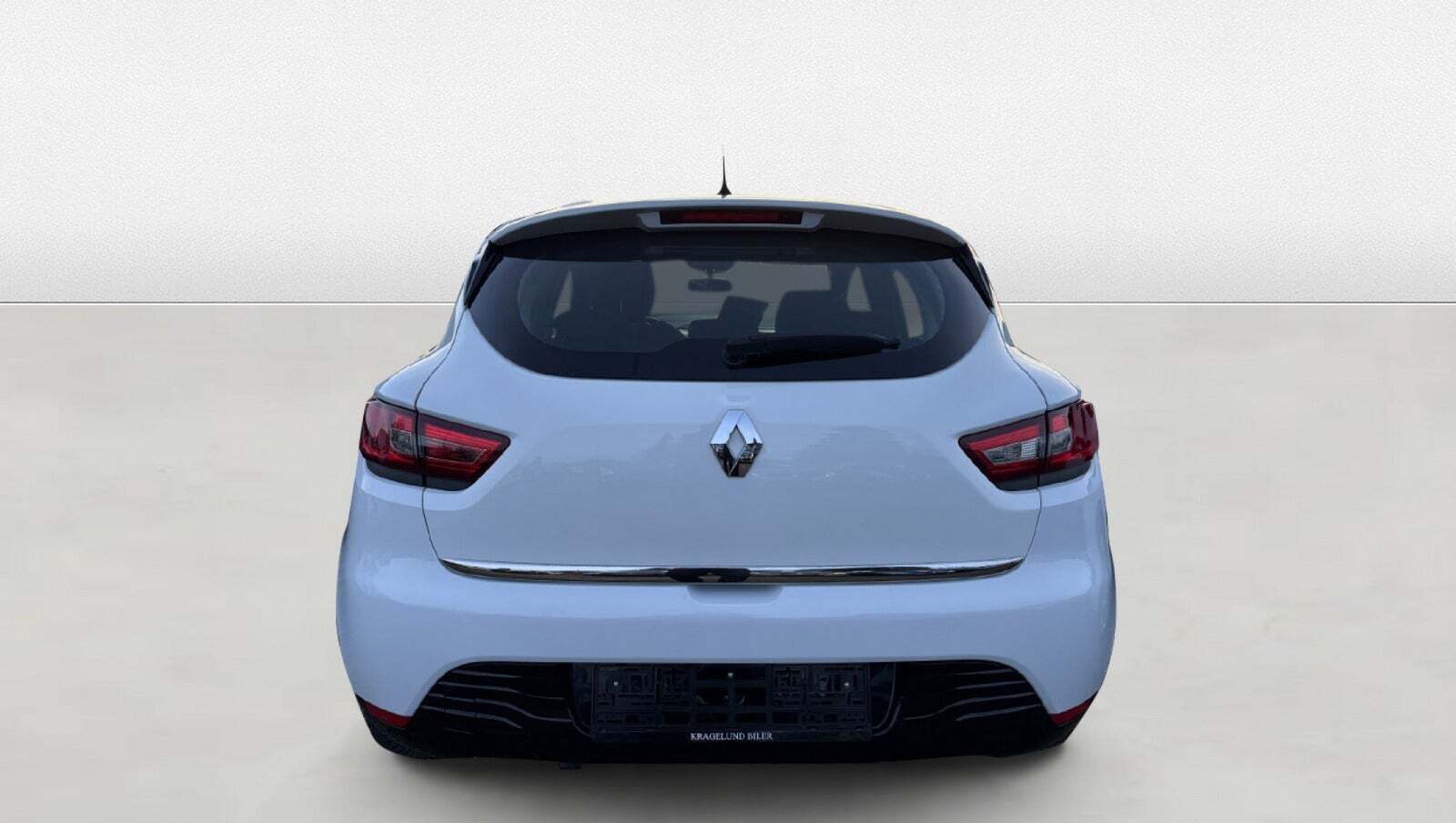 Grøn Renault Clio IV fra 2013