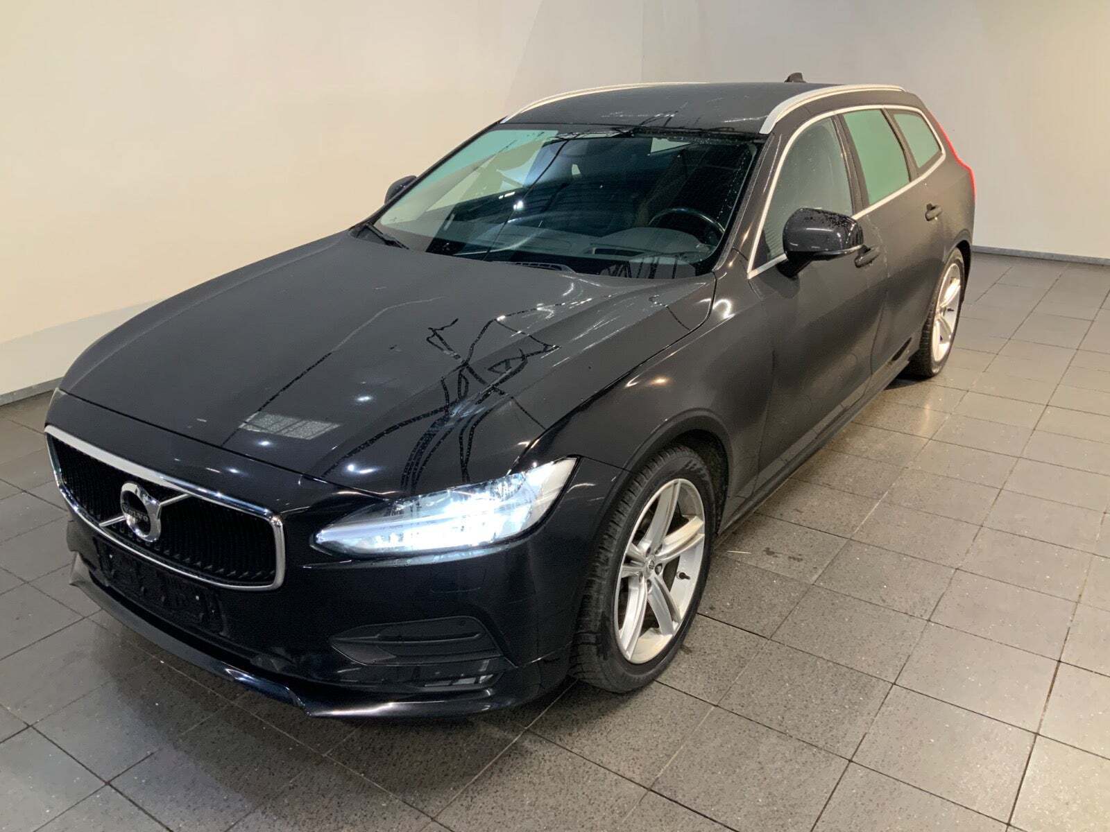 Volvo V90 2,0 D4 190 Momentum aut.