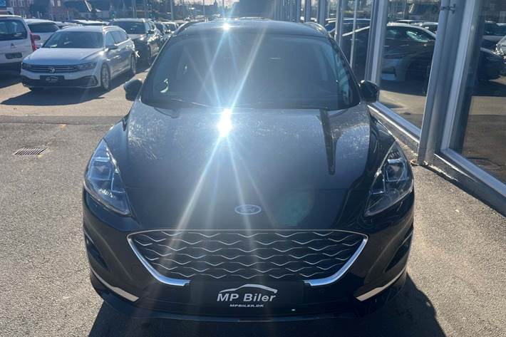 Sort Ford Kuga fra 2021