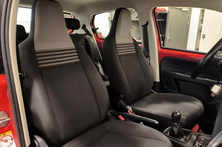 Rød VW UP! fra 2020