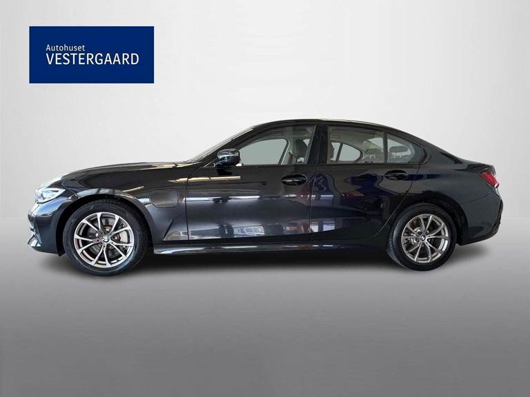 BMW 330e 2,0 Sport Line aut.