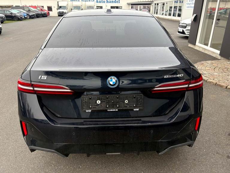BMW i5 eDrive40 M-Sport