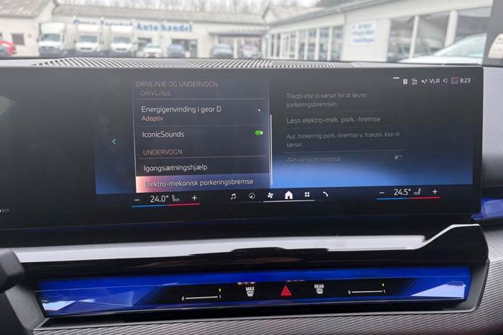 Sort BMW i5 fra 2024