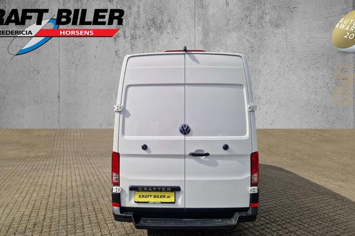 Hvid VW Crafter 35 fra 2025