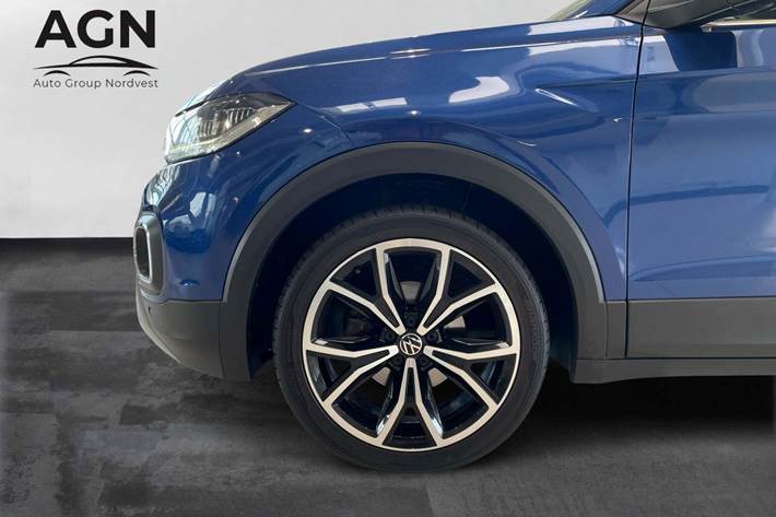 Blå VW T-Cross fra 2022
