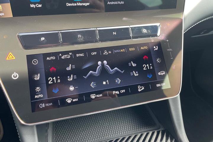 Blå Maserati Grecale fra 2025