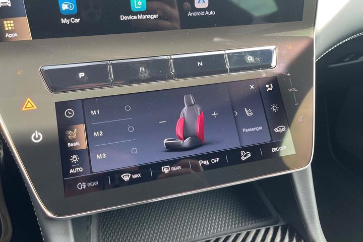 Blå Maserati Grecale fra 2025