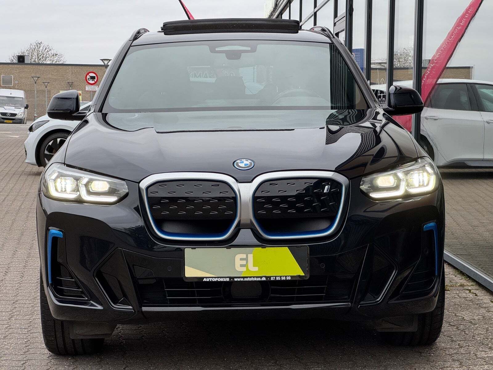 BMW iX3 Charged M-Sport