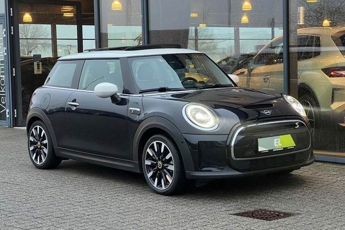 Blå Mini Cooper SE fra 2022