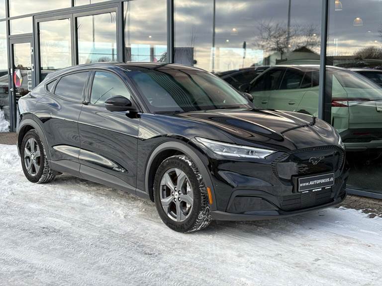 Ford Mustang Mach-E 88 Extended Range