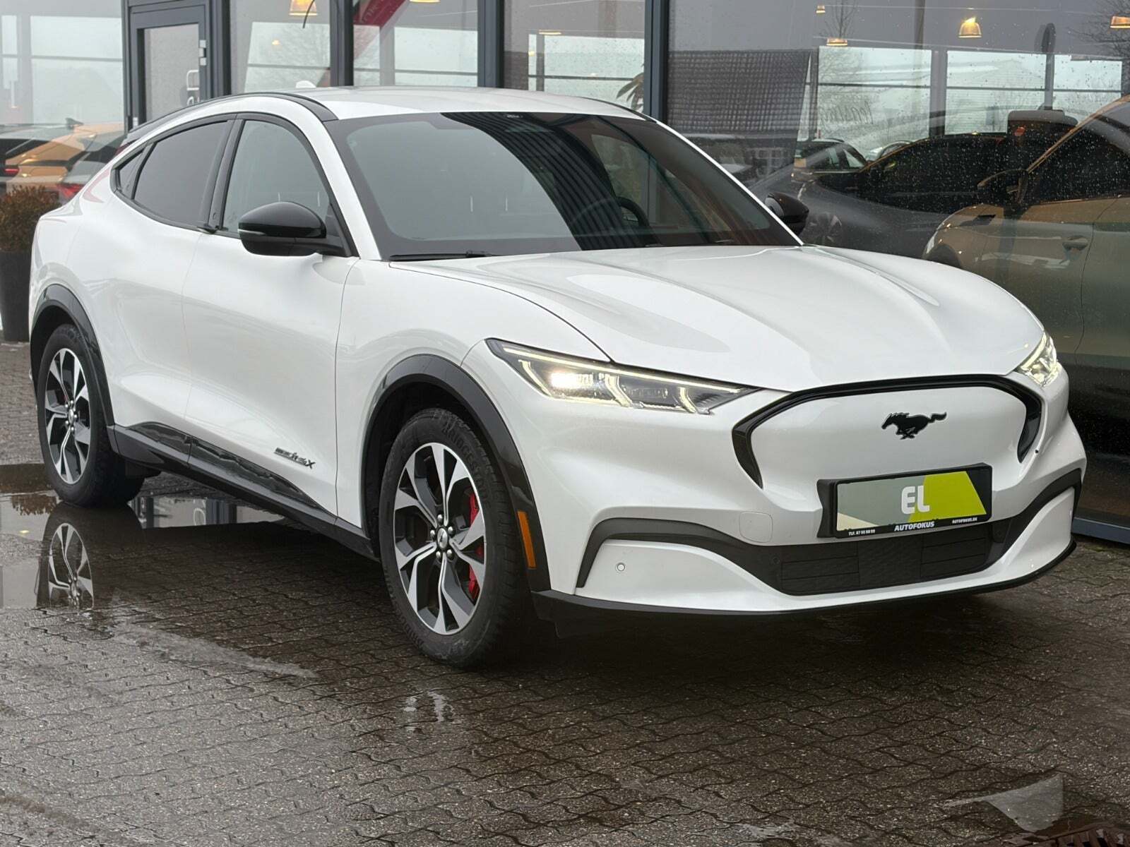 Ford Mustang Mach-E 88 Extended Range AWD